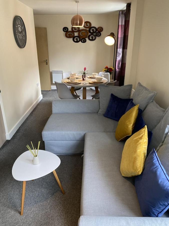 Stylish Two Bed City Apartment With Secure Parking Southampton Eksteriør billede