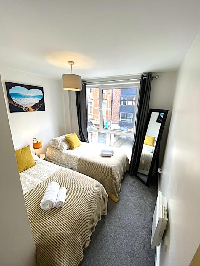 Stylish Two Bed City Apartment With Secure Parking Southampton Eksteriør billede